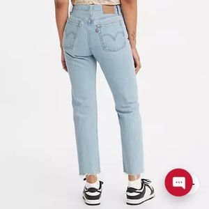 Levi’s wedgie straight jeans